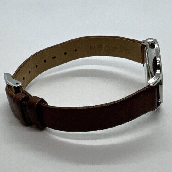 Skagen Anita SKW2399 Women\'s Brown Leather Analog Silver Dial Wrist Watch JNA538 main image 5